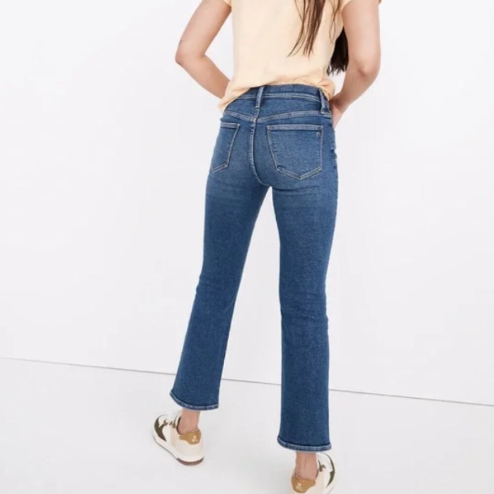Like New MADEWELL Cali Demi-Boot Jeans in Fleetwood Wash Premium Denim 25 P